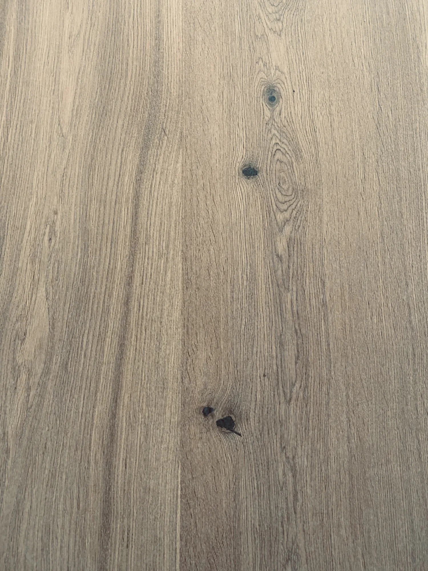 Grain detail of the bespoke live edge oak dining table, Northam, Devon